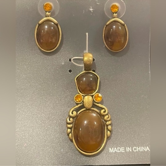 Paulus Vintage-Inspired Cats Eye Quartz Earring and Pendant Set NWT - Picture 1 of 2